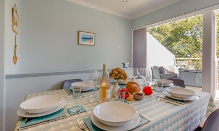 2 Bed in Llanbedrog 6