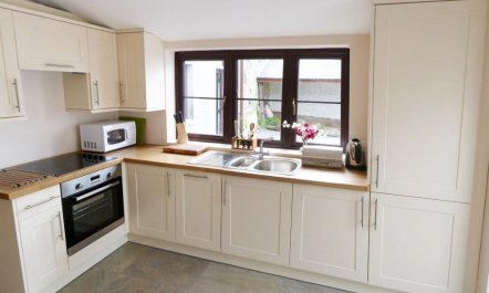 1 Bed in Porthcawl 2