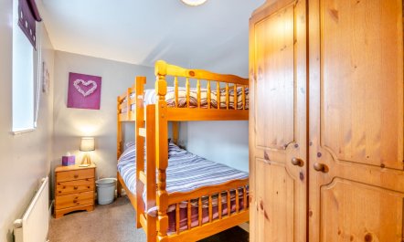 2 Bed in Whitby 5
