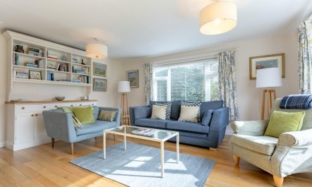 3 Bed in Southwold 1