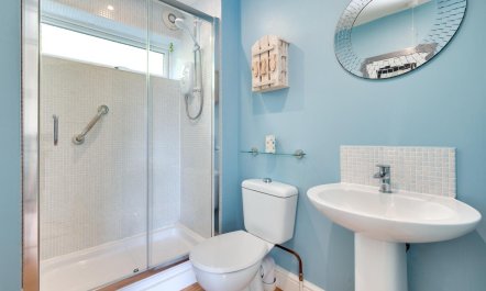 2 Bed in Middleton 6