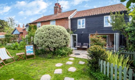 6 Bed in Walberswick 1
