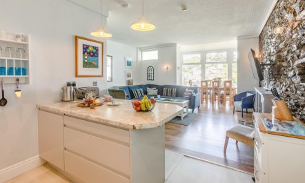 4 Bed in Looe 5