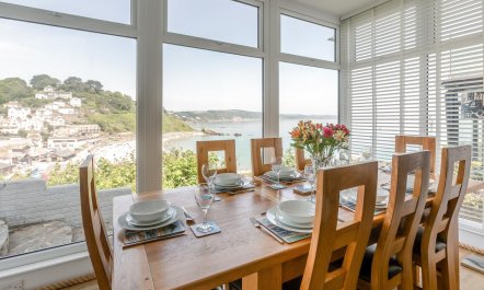 4 Bed in Looe 7