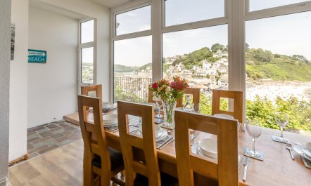 4 Bed in Looe 9