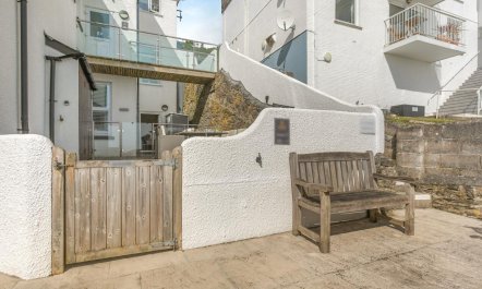 3 Bed in Looe 7