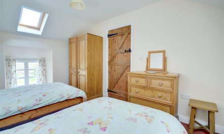 2 Bed in Pickering 2
