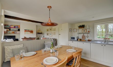 2 Bed in Little Barningham 3