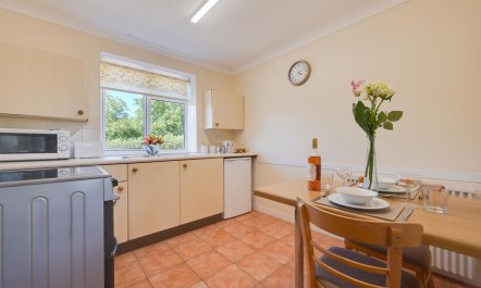 1 Bed in Abergavenny 4