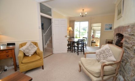 3 Bed in Dartmouth 4