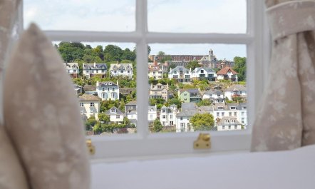 3 Bed in Dartmouth 5