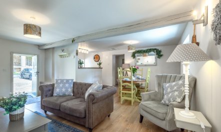 2 Bed in Pateley Bridge 1