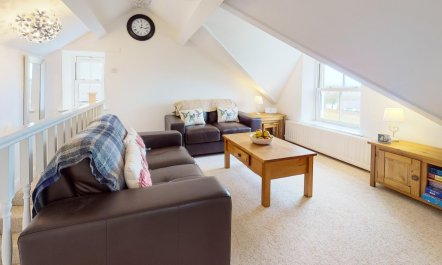 4 Bed in Bwlchtocyn 4