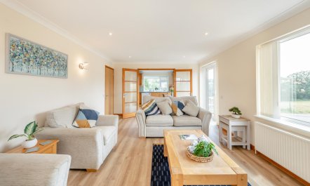 2 Bed in Newton Abbot 7