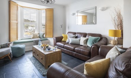 3 Bed in Porthleven 4