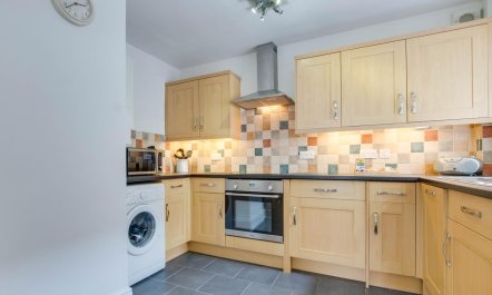 2 Bed in Mousehole 3