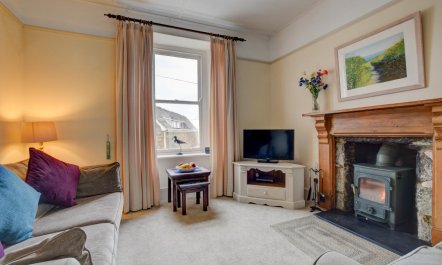 2 Bed in Porthleven 5