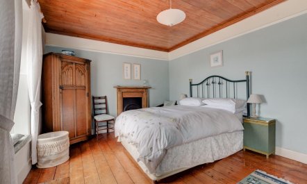 2 Bed in Porthleven 6