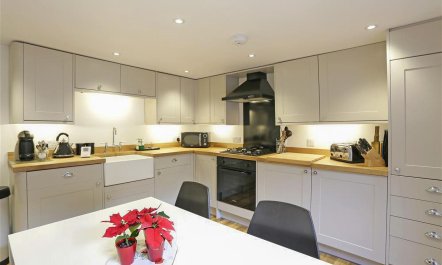 2 Bed in Aldeburgh 4