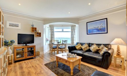 1 Bed in Padstow 3