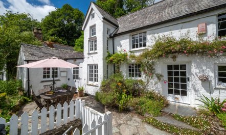 3 Bed in Helford