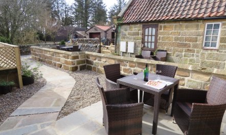 2 Bed in Ravenscar 2