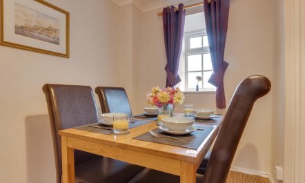 2 Bed in Ravenscar 9