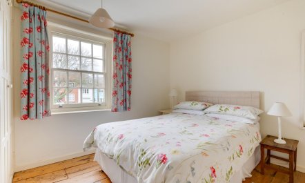 2 Bed in Southwold 4