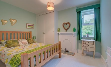 4 Bed in Morcombelake 8