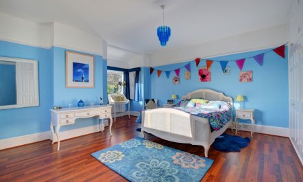 4 Bed in Morcombelake 5