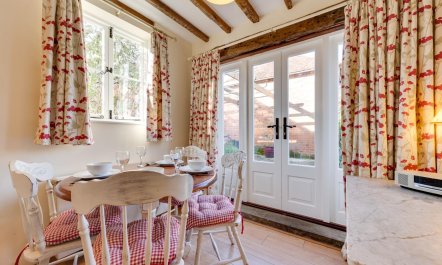 2 Bed in Rolvenden 7