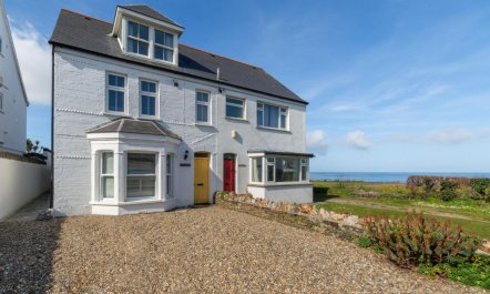 4 Bed in Padstow