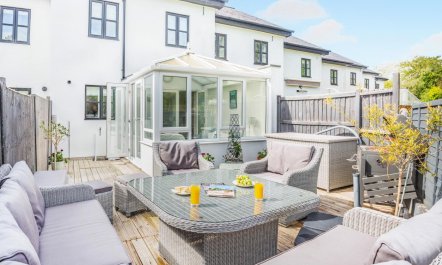 4 Bed in Pwllheli