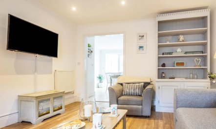 4 Bed in Pwllheli 6