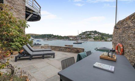 2 Bed in Dartmouth