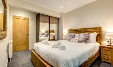 2 Bed in Dartmouth 6