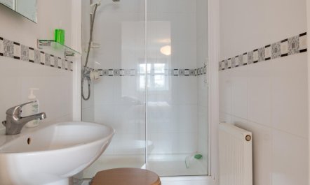 2 Bed in Broadstairs 9