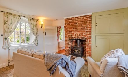 1 Bed in Great Bealings 2