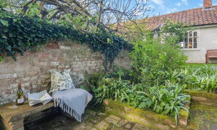 1 Bed in Great Bealings 9