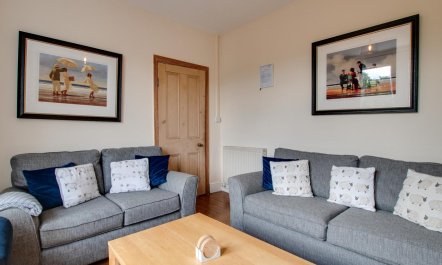 4 Bed in Barmouth 3