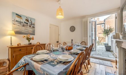 6 Bed in Southwold 4