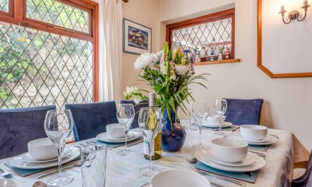 4 Bed in Tenby 6