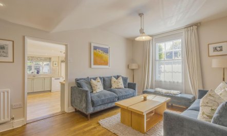 3 Bed in Woodbridge 1