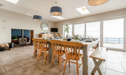6 Bed in Aberdaron 8