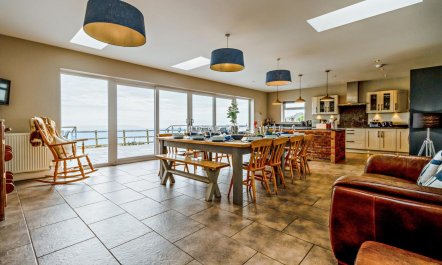 6 Bed in Aberdaron 9