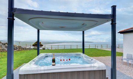 6 Bed in Aberdaron 2