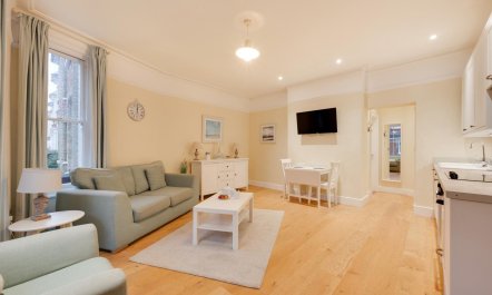 1 Bed in Southwold 2