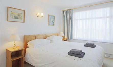 4 Bed in Southwold 7