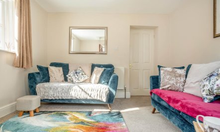 2 Bed in Whitby 6