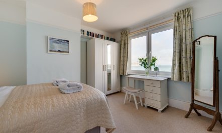 2 Bed in Swanage 7